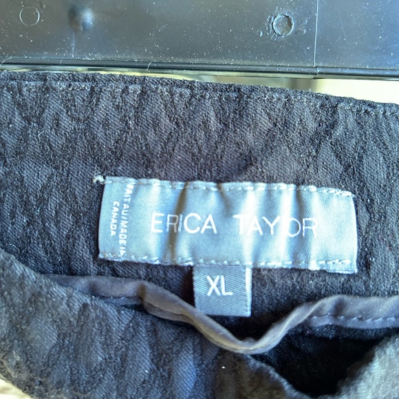 Erica Taylor pull up slacks rayon/ nylon/ spandex. Sz XL - Picture 2 of 4